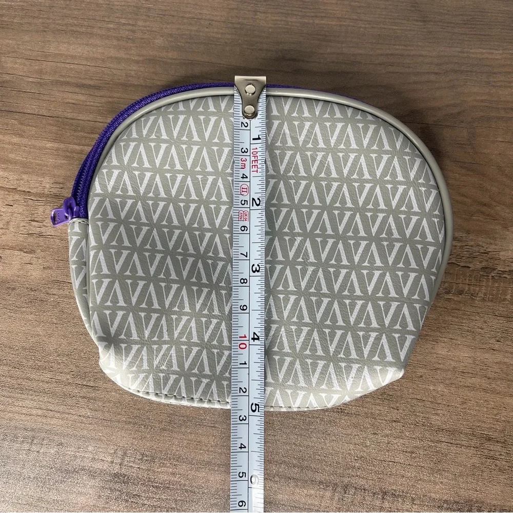 Set of 2 vintage Avon Gray‎ and Purple Patterned Women's makeup Bag Set